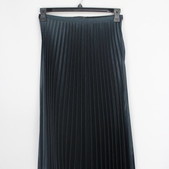 ❤️LAST♥️ NWT ZARA HIGH WAIST GREEN PLEATED MIDI SKIRT - Picture 5 of 8